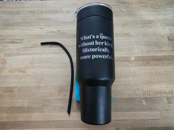 *Misfit* Whats a Queen 40oz Engraved Tumbler