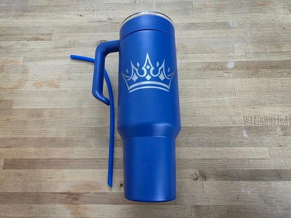 *Misfit* Whats a Queen Blue 40oz Engraved Tumbler - Image 3